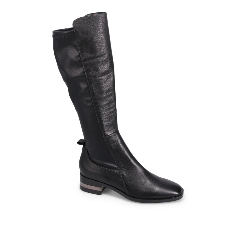 Django & Juliette Women&