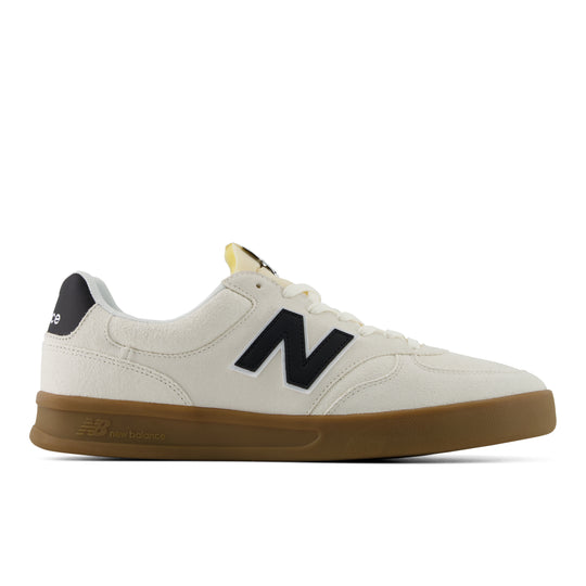 New Balance Men's 300 Court