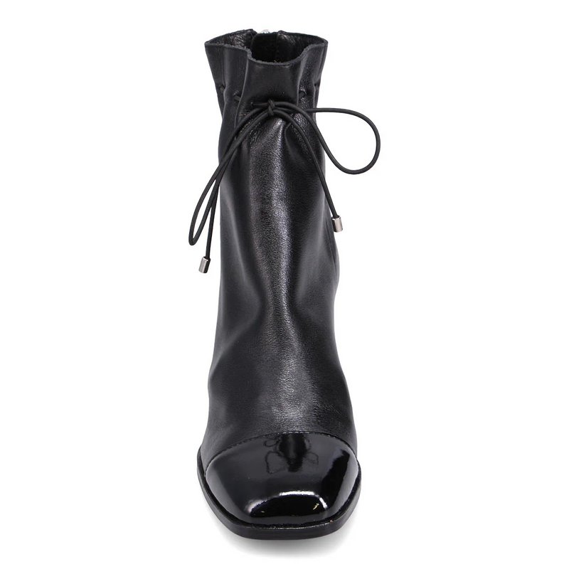 Django & Juliette Women&