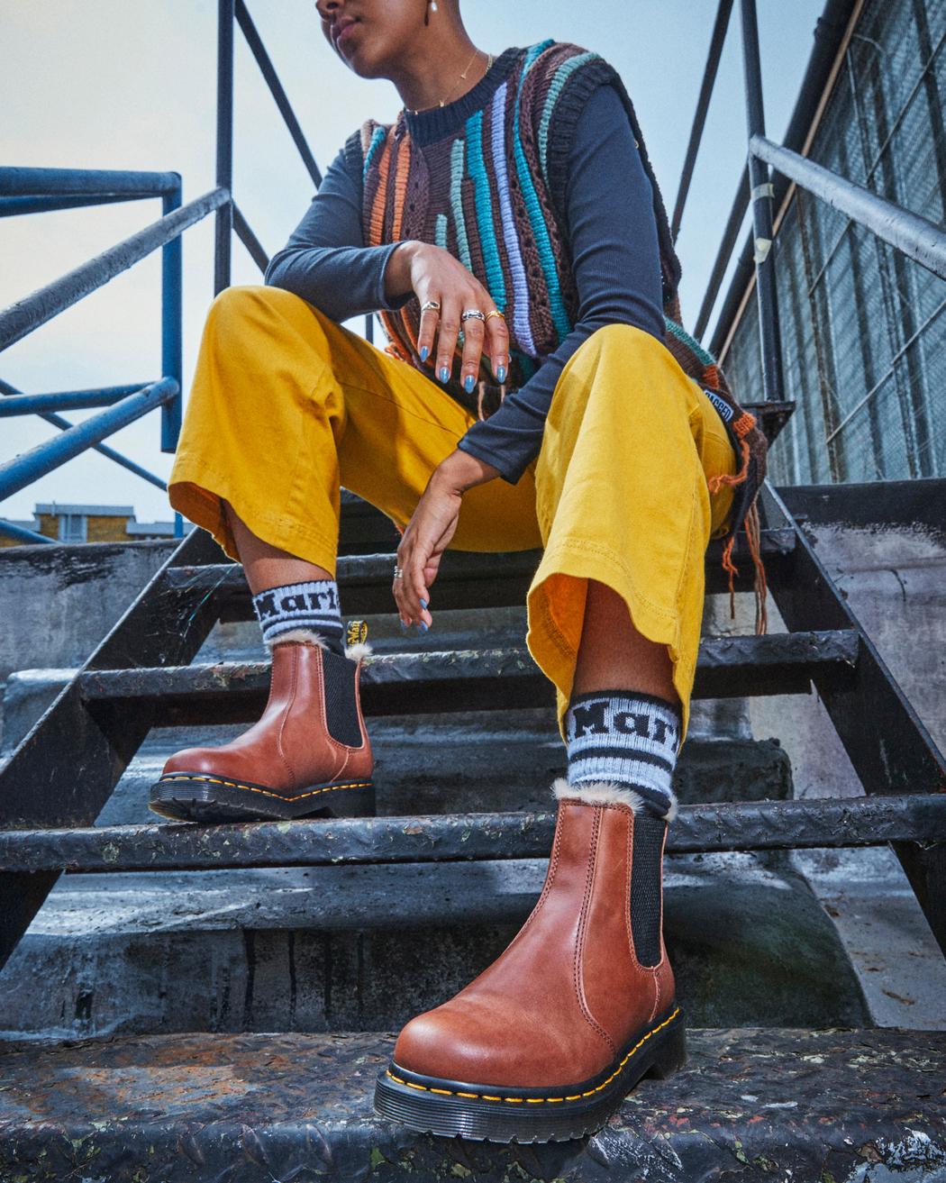 Lined Chelsea Dr Martens Leonore Womens Boots Martens Women's 2976